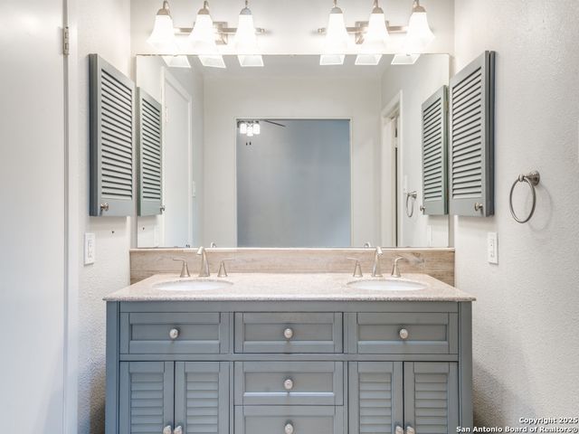 6139 Willowridge, San Antonio, TX 78249