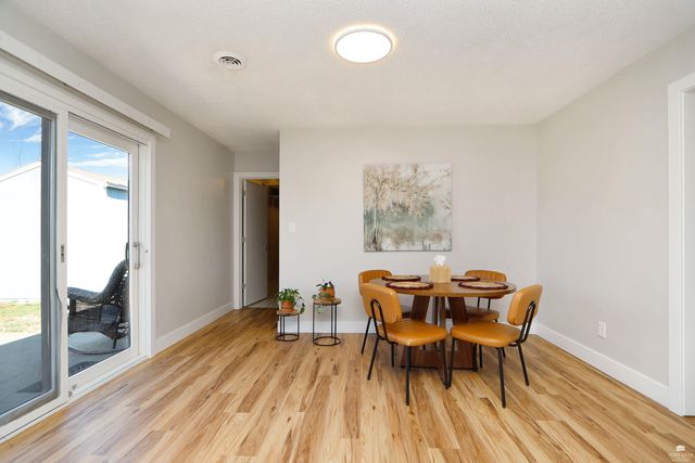 2417 Brookfield Drive, Manhattan, KS 66503