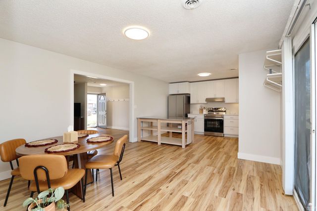 2417 Brookfield Drive, Manhattan, KS 66503