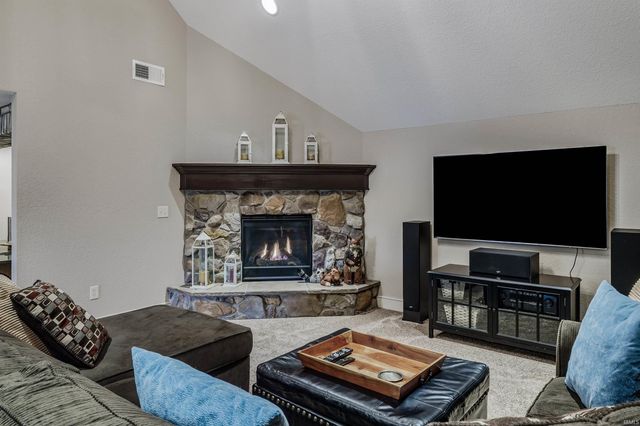 10354 Cottage Park Cove, Fort Wayne, IN 46835