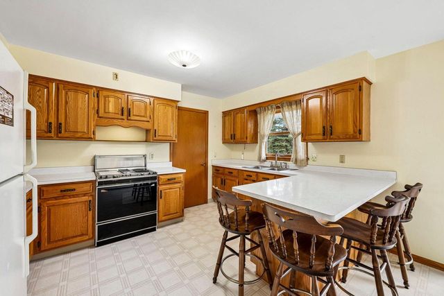 443 Park AVENUE, Burlington, WI 53105
