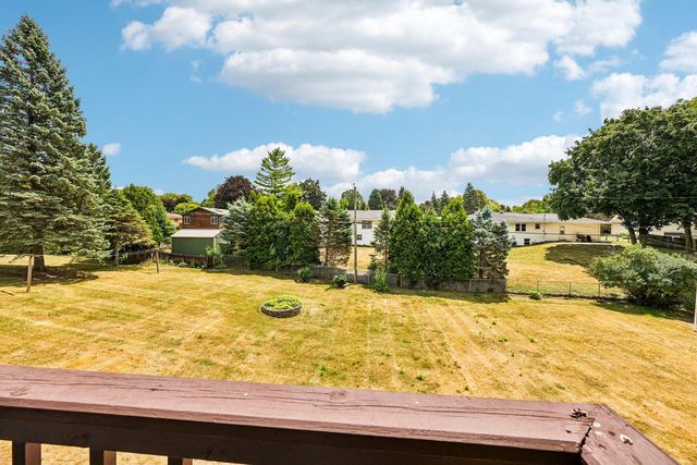 443 Park AVENUE, Burlington, WI 53105