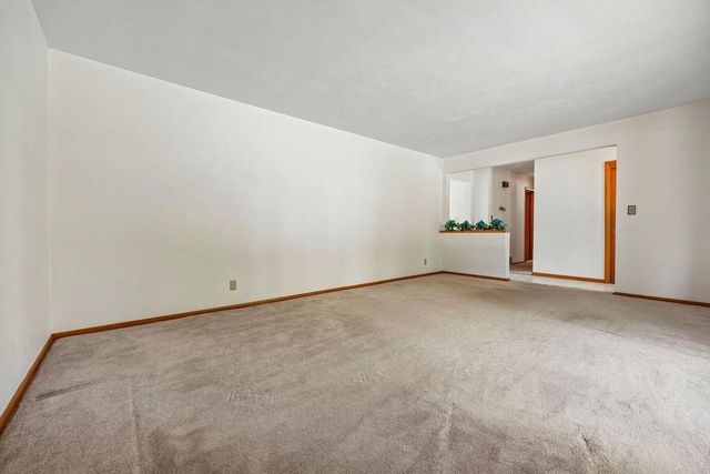 443 Park AVENUE, Burlington, WI 53105
