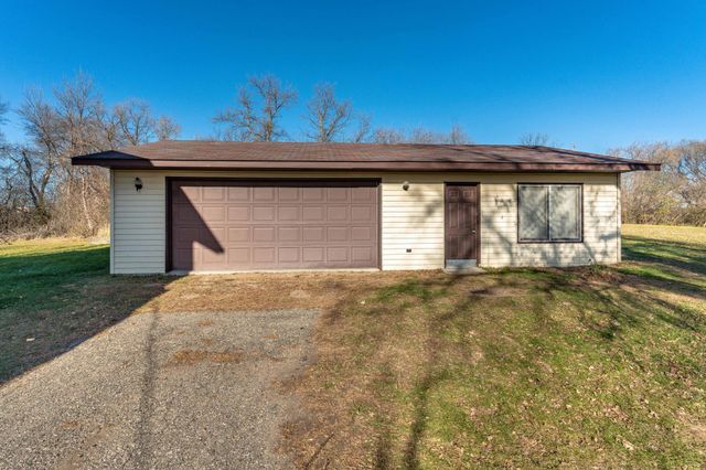 201 E Broadway, Elizabeth, MN 56533
