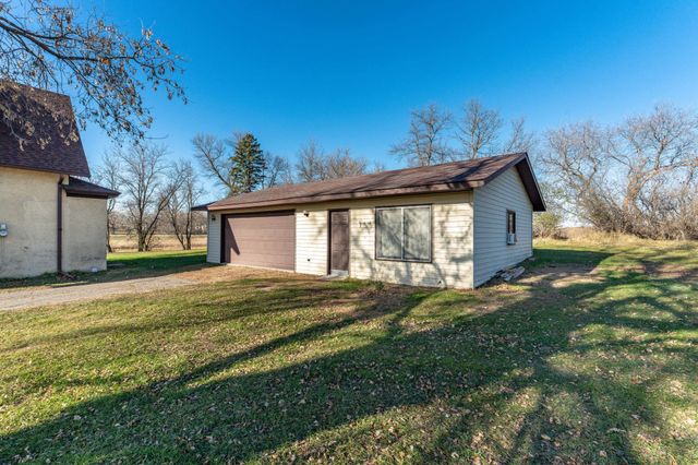 201 E Broadway, Elizabeth, MN 56533