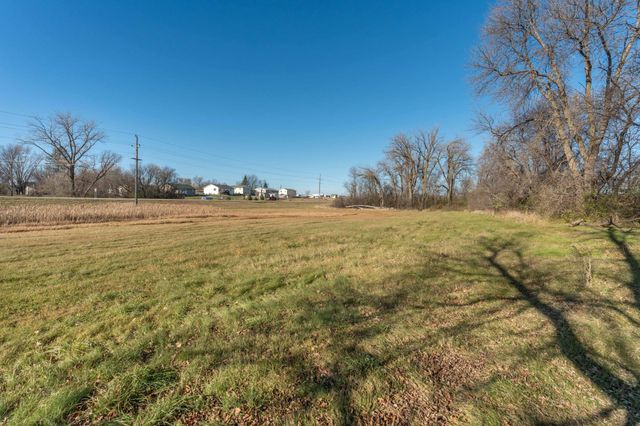 201 E Broadway, Elizabeth, MN 56533