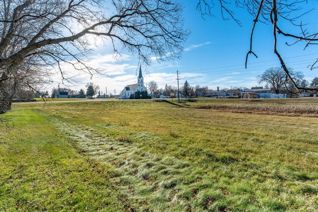 201 E Broadway, Elizabeth, MN 56533