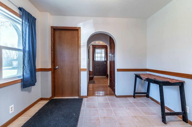 201 E Broadway, Elizabeth, MN 56533