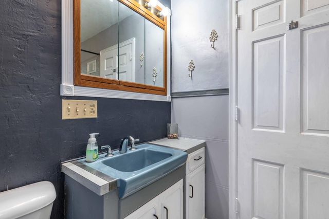 201 E Broadway, Elizabeth, MN 56533