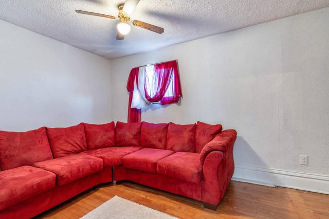 201 E Broadway, Elizabeth, MN 56533