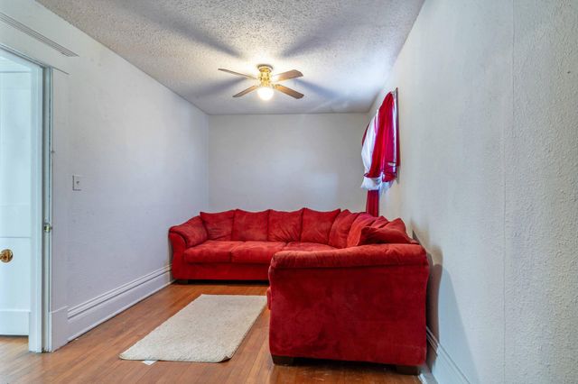 201 E Broadway, Elizabeth, MN 56533