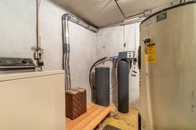 201 E Broadway, Elizabeth, MN 56533