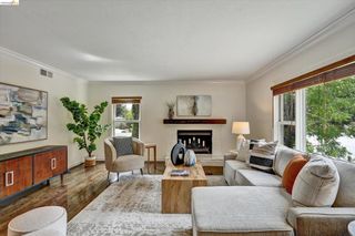 4656 Redding St, Oakland, CA 94619