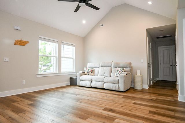 100 County Road 155, Riceville, TN 37370