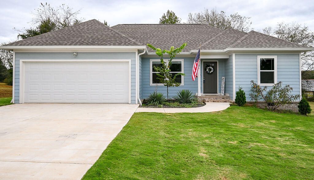 100 County Road 155, Riceville, TN 37370