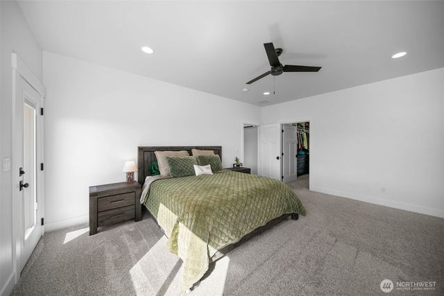 885 Autumn Crest Drive, Wenatchee, WA 98801