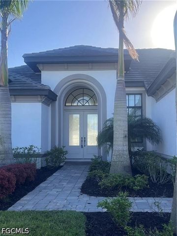 305 NE 19th PL, Cape Coral, FL 33909