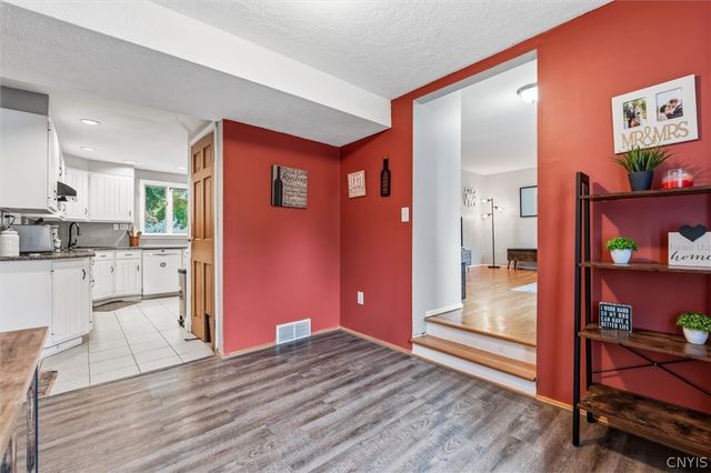 4203 Orion Path, Clay, NY 13090