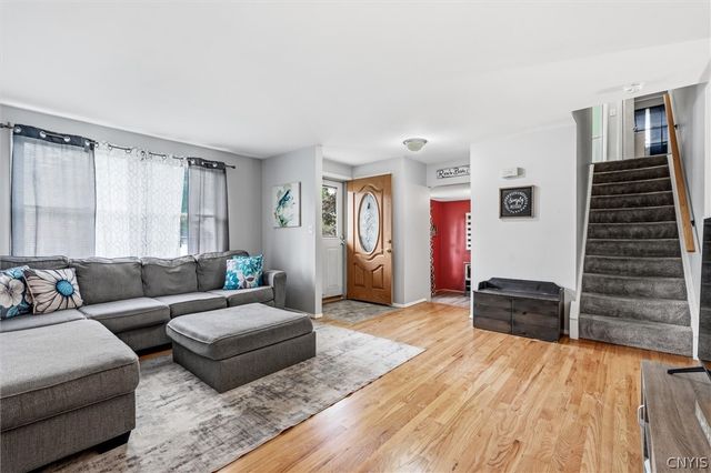 4203 Orion Path, Clay, NY 13090