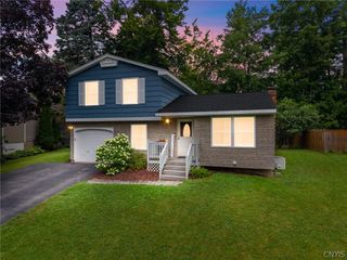 4203 Orion Path, Clay, NY 13090