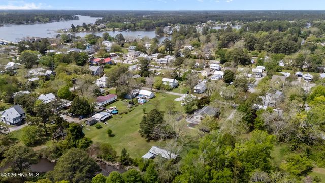 401 Neuse Street, Oriental, NC 28571