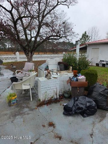 306 Greenfield Boulevard, Greenville, NC 27834