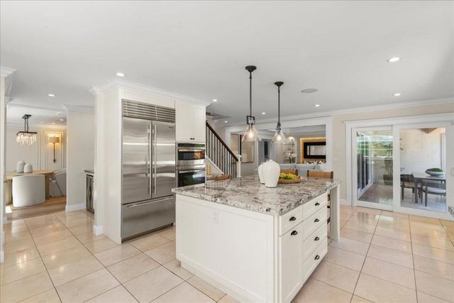 13560 Howen Drive, Saratoga, CA 95070