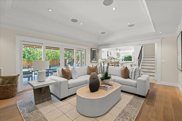 13560 Howen Drive, Saratoga, CA 95070