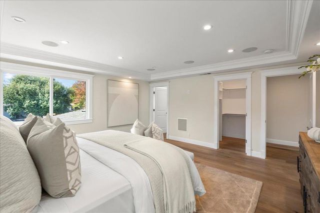 13560 Howen Drive, Saratoga, CA 95070
