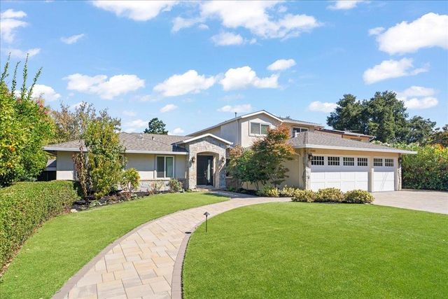 13560 Howen Drive, Saratoga, CA 95070