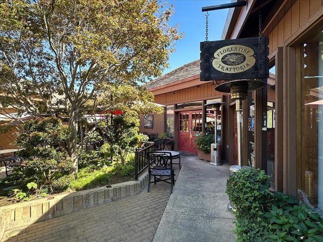 13560 Howen Drive, Saratoga, CA 95070