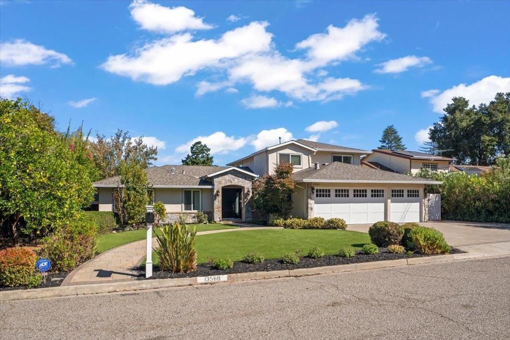 13560 Howen Drive, Saratoga, CA 95070