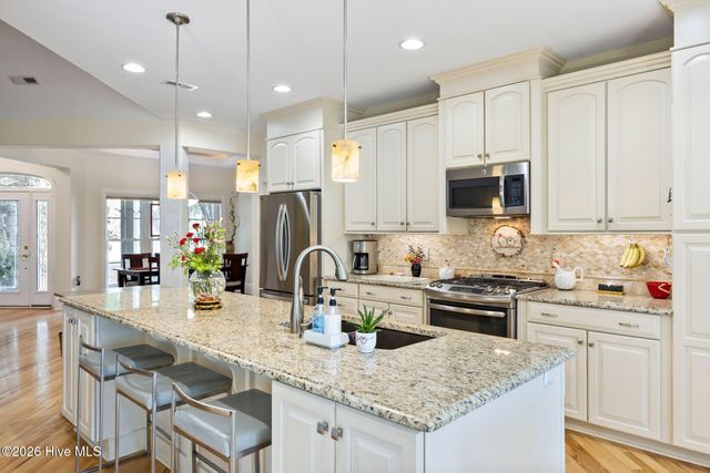 484 Heatherwood Court SE, Bolivia, NC 28422