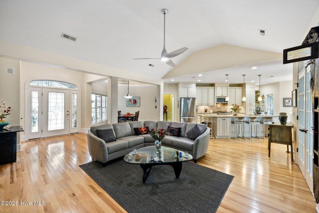 484 Heatherwood Court SE, Bolivia, NC 28422