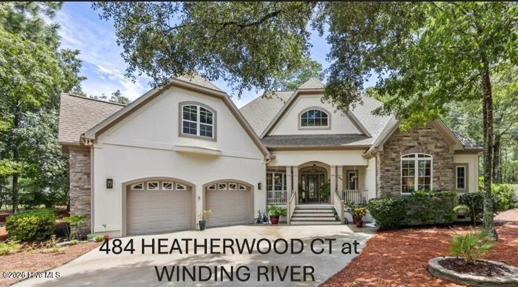 484 Heatherwood Court SE, Bolivia, NC 28422
