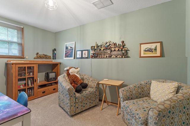 14382 Garrett Avenue, Apple Valley, MN 55124