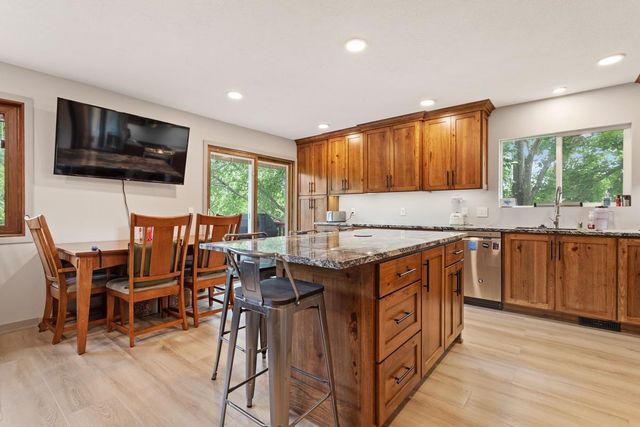 14382 Garrett Avenue, Apple Valley, MN 55124