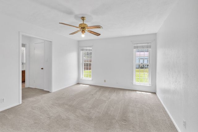 1720 Timbercreek Road, Benbrook, TX 76126