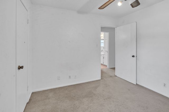 1720 Timbercreek Road, Benbrook, TX 76126