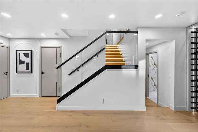 1980 Foxworthy Avenue, San Jose, CA 95124