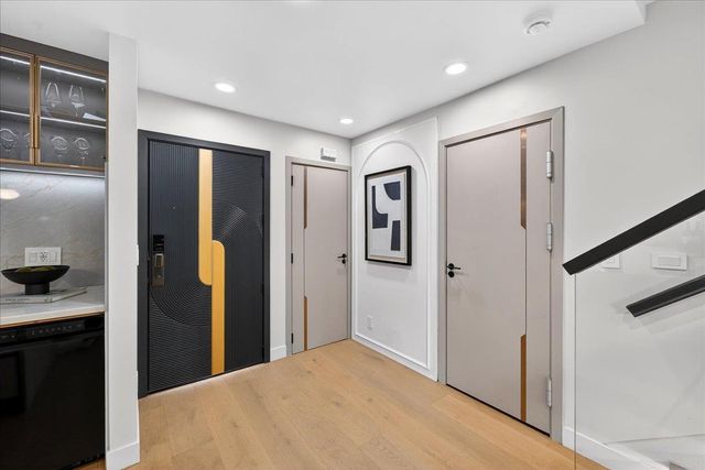 1980 Foxworthy Avenue, San Jose, CA 95124