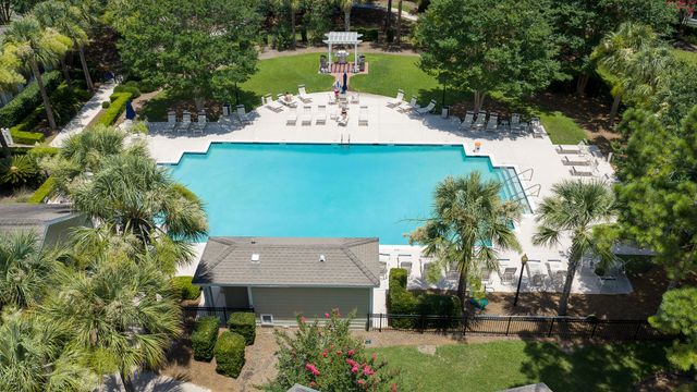 1600 Long Grove Drive 622, Mount Pleasant, SC 29464