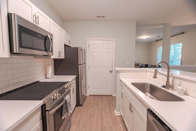 1600 Long Grove Drive 622, Mount Pleasant, SC 29464