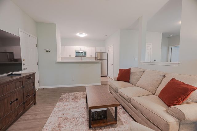 1600 Long Grove Drive 622, Mount Pleasant, SC 29464