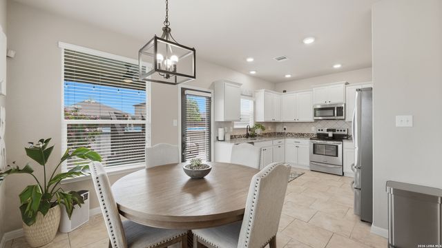 2239 Clover, New Braunfels, TX 78130