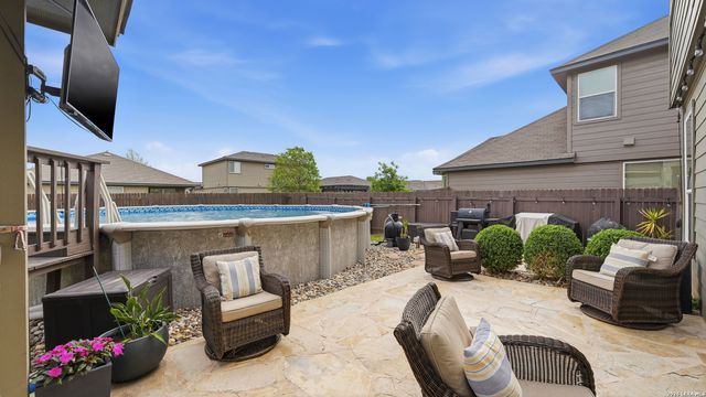 2239 Clover, New Braunfels, TX 78130