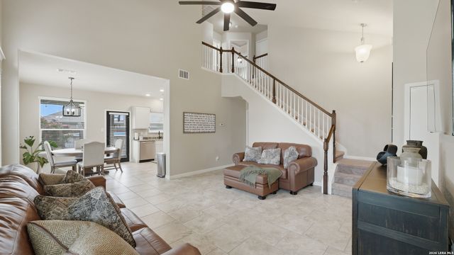 2239 Clover, New Braunfels, TX 78130