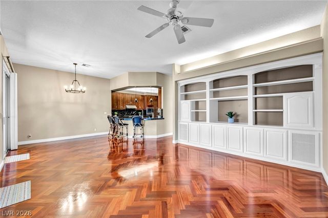 8964 Echo Ridge Drive, Las Vegas, NV 89117