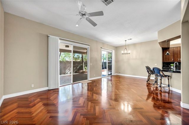 8964 Echo Ridge Drive, Las Vegas, NV 89117