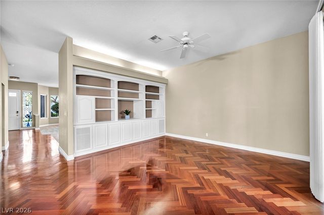8964 Echo Ridge Drive, Las Vegas, NV 89117